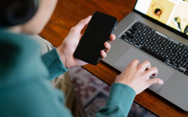 Apple e Amazon divulgam resultados hoje: o que o mercado espera