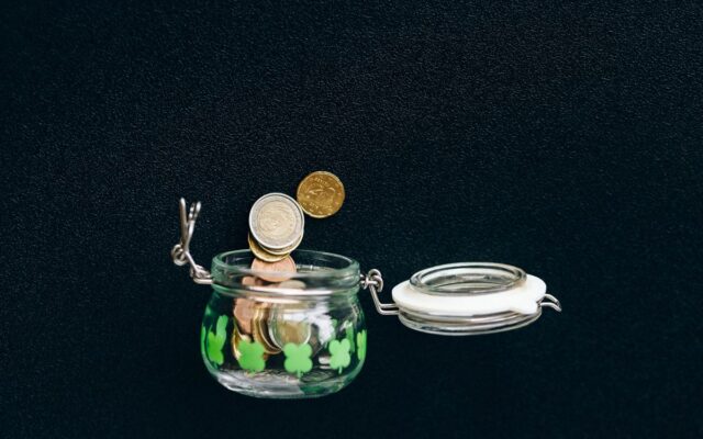 Como Investir com Pouco Dinheiro