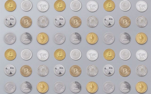 Bitcoin firme perto de US$ 66 mil e Ethereum ganha tração entre investidores