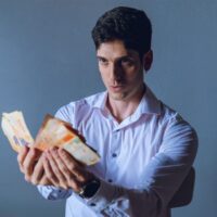 Como calcular seu salário líquido em 2026, passo a passo