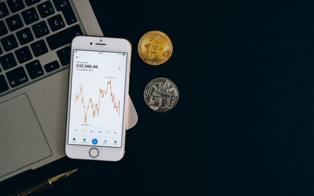 ETFs de cripto na B3: como investir em bitcoin sem carteira digital
