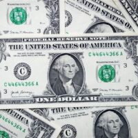 Fed decide juros em 28 e 29 de julho sob pressão de Trump; mercado vê manutenção