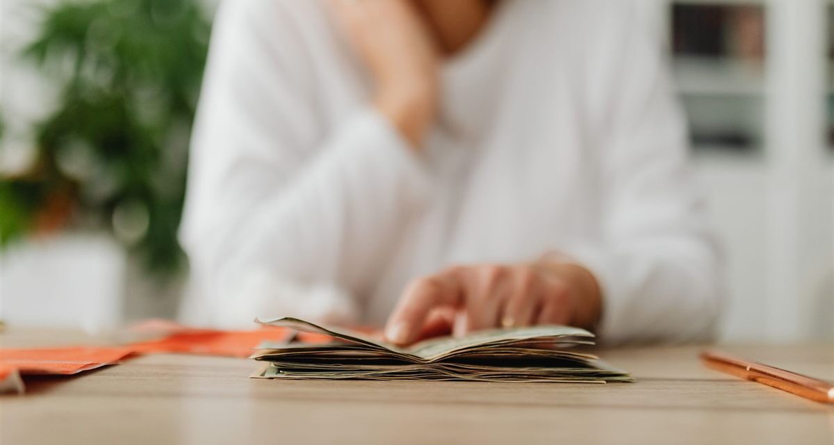 Inflação em queda: como aproveitar o momento para organizar o orçamento