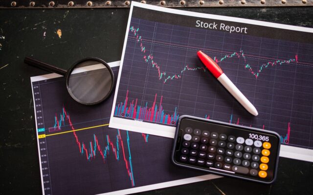 Por que a bolsa sobe com a Selic a 14% em 2026