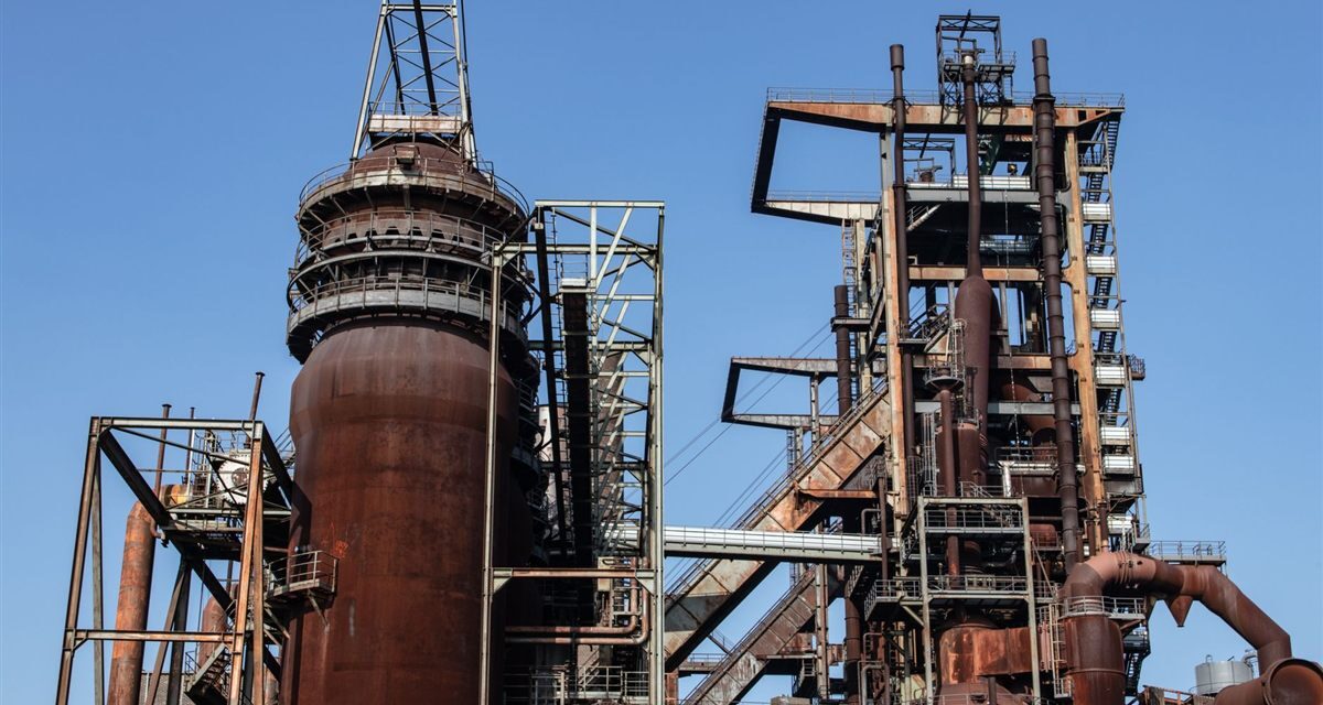 Braskem dispara 20% com crédito de R$ 2,35 bi da Petrobras