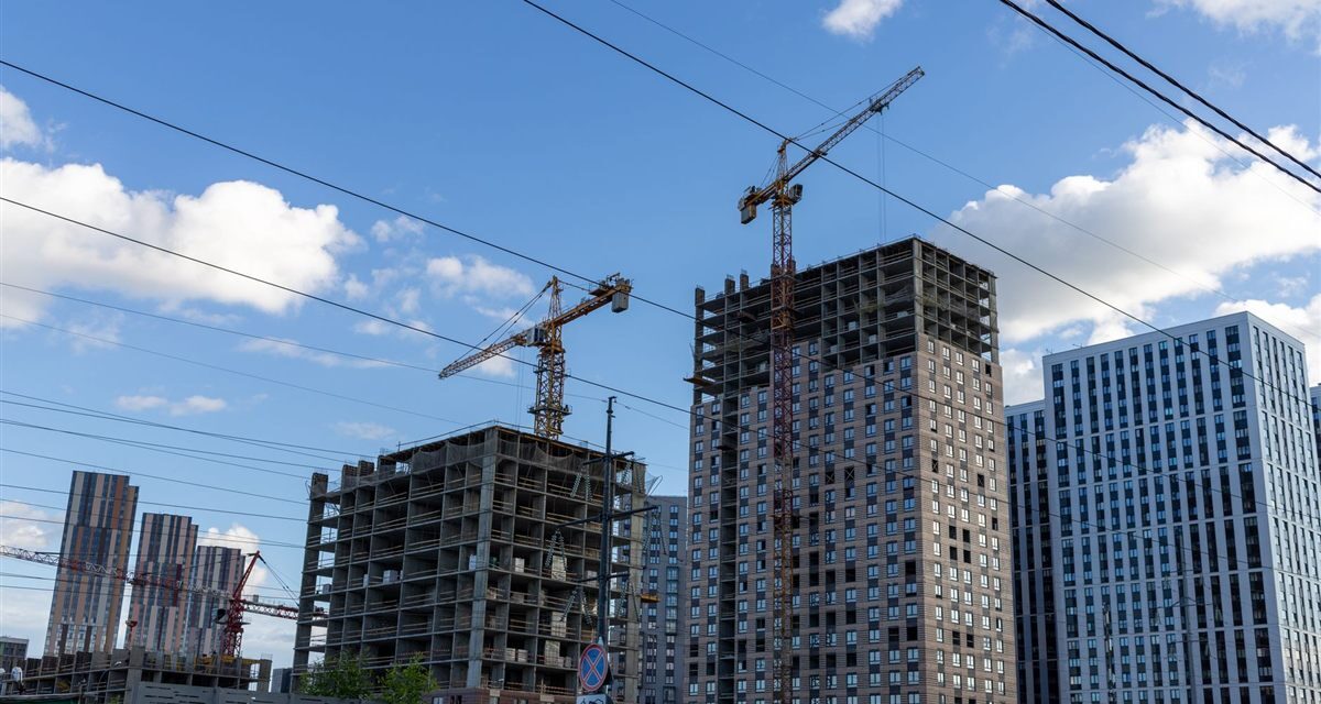 Imóvel na planta: distrato, atraso e o que a lei garante
