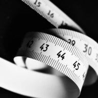 O que é benchmark e como comparar seus investimentos