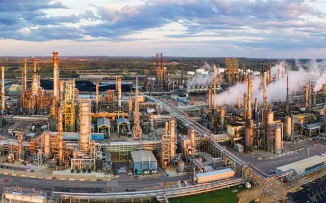 Petrobras cai 4,9%: quanto foi dividendo e quanto foi petróleo