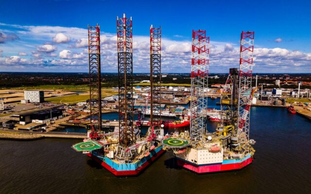 Petrobras sobe com Brent a US$ 90: o efeito no dividendo