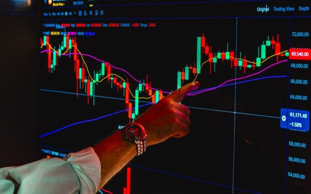 Bitcoin perde os 76 mil e o ethereum segue no mesmo passo