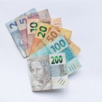 Dólar cai a R$ 5,0912 e PTAX vai à mínima de 3 semanas