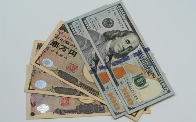 Estrangeiro põe R$ 7,3 bilhões na bolsa em nove pregões