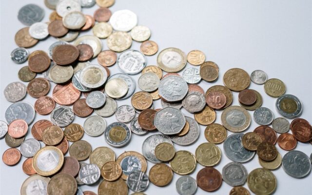 Ouro sobe pela quarta sessão e se aproxima do nível pré-choque