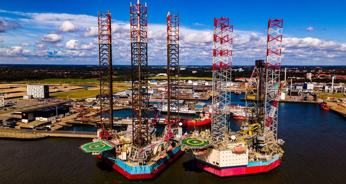 Petrobras sobe 3,09% e lidera o Ibovespa com o Brent alto