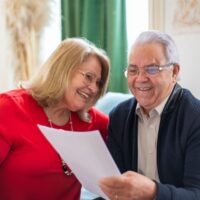 Doação com reserva de usufruto: como funciona e quanto custa